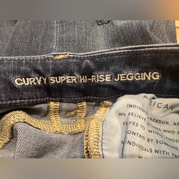 AE Curvy Super Hi-Rise Jeggings - Picture 4 of 5